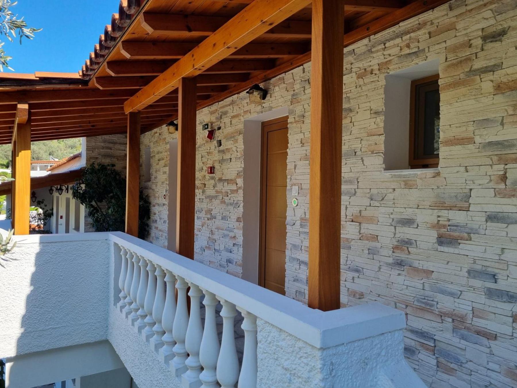 Olive Grove View Apartment Skiathos Town Exterior photo