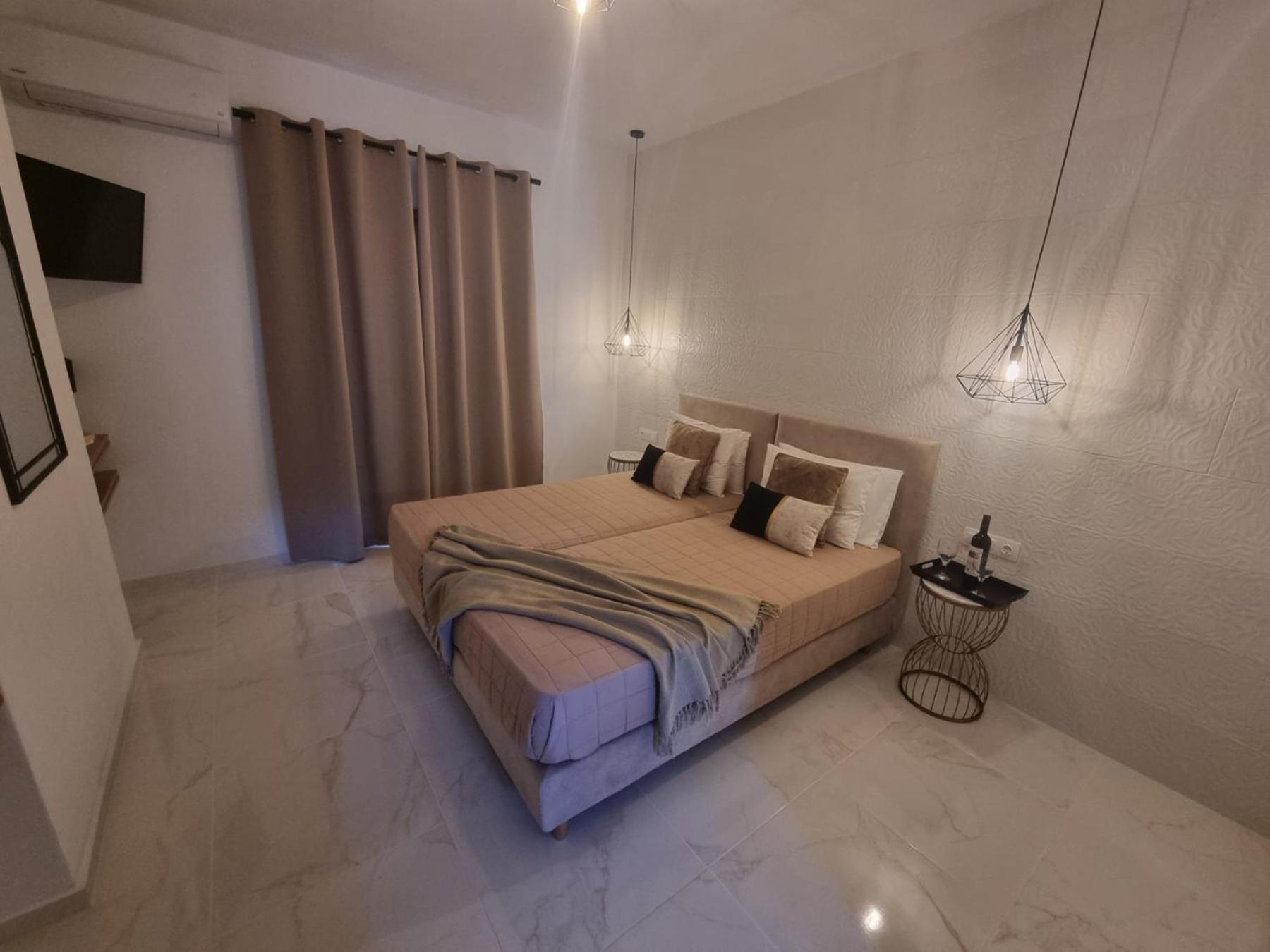Olive Grove View Apartment Skiathos Town Exterior photo