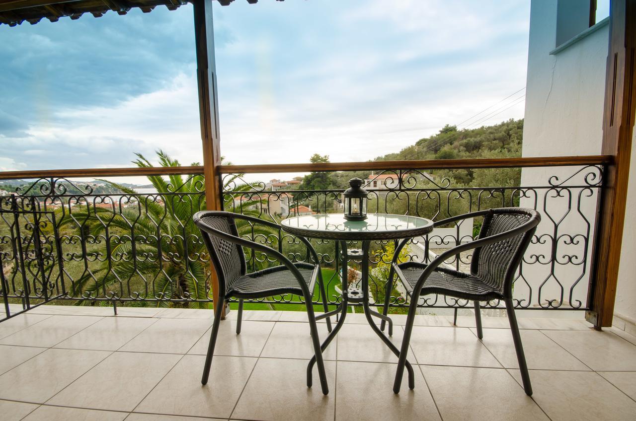 Olive Grove View Apartment Skiathos Town Exterior photo